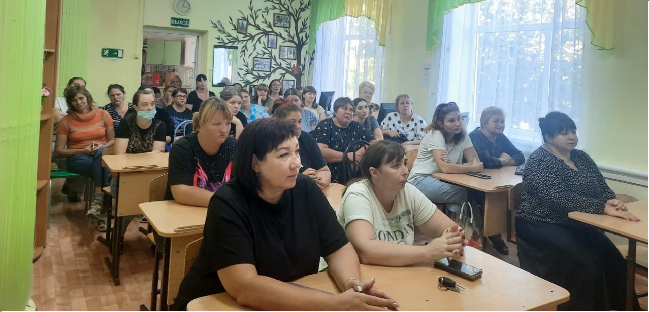 C:\Users\User\Desktop\27-09 новости\GridArt_20241010_191541426.jpg